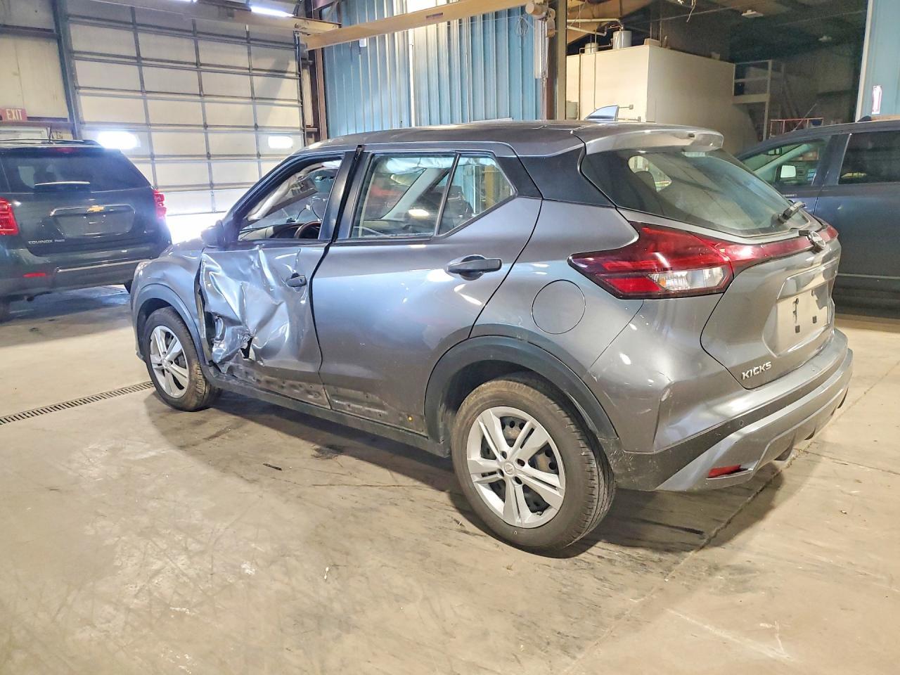 2022 Nissan Kicks - Image 2