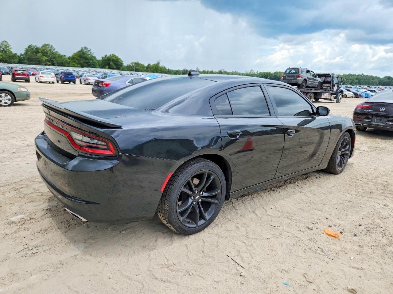 2018 Dodge Charger Sxt Plus - Фото 3