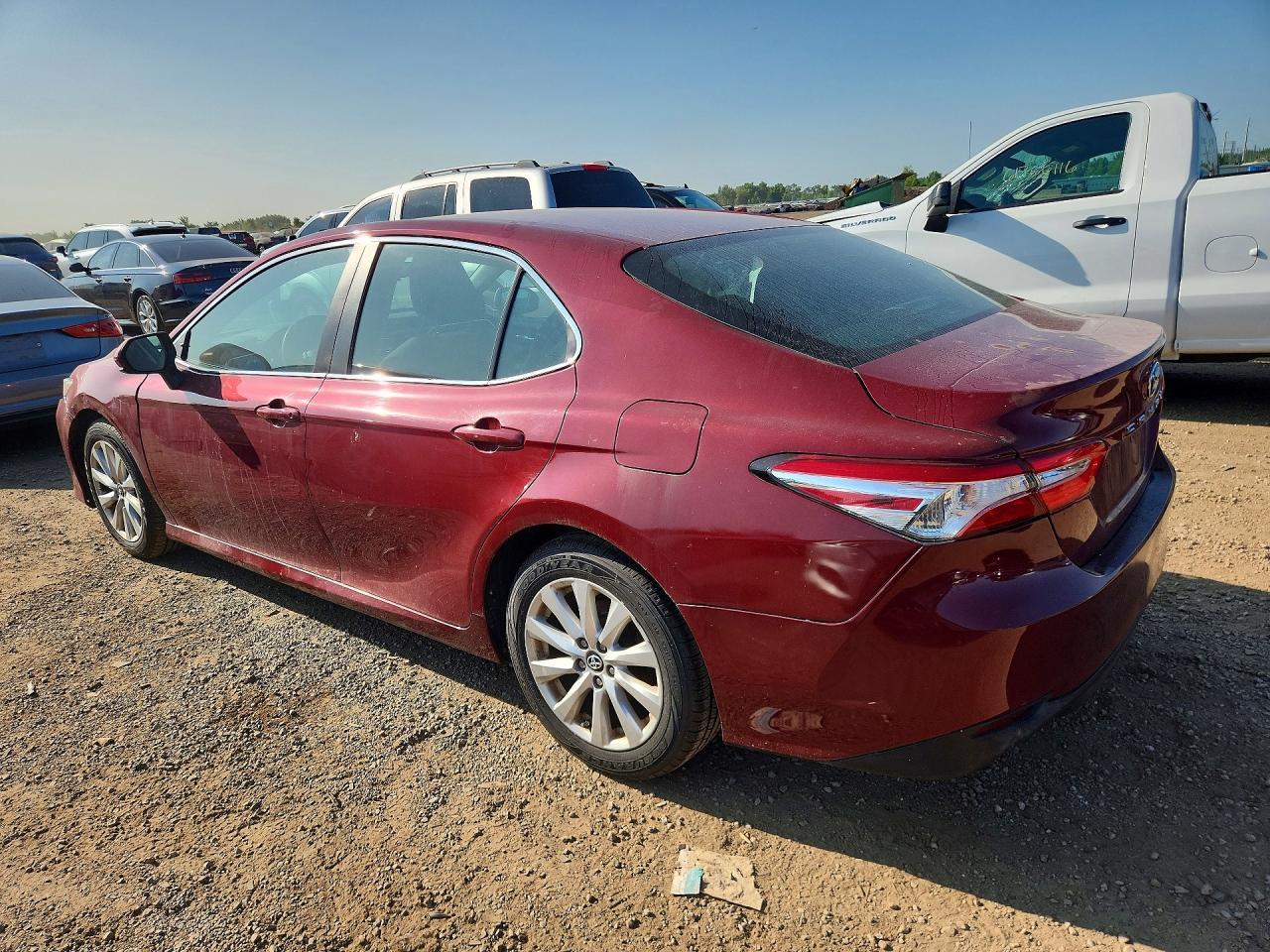 2018 Toyota Camry Le - Image 2