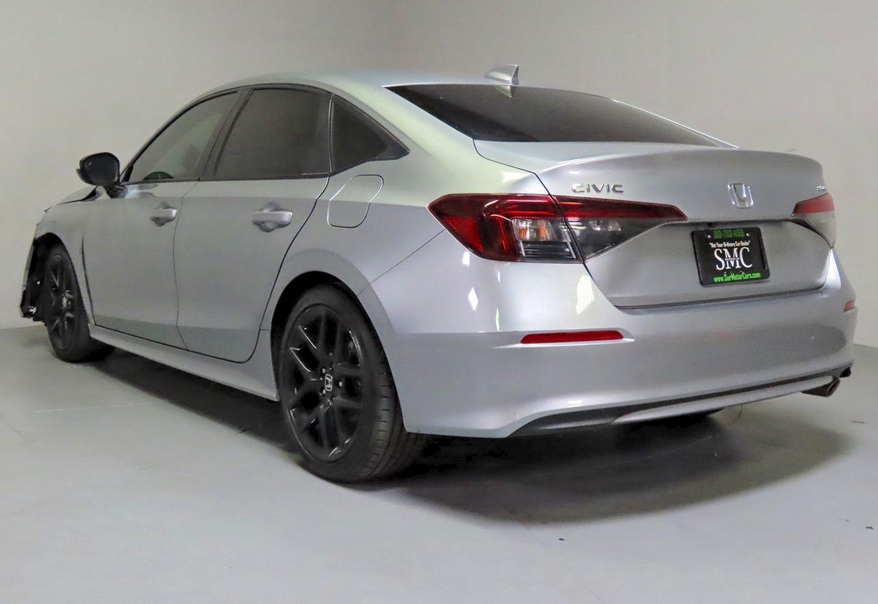 2025 Honda Civic Sport - Image 4