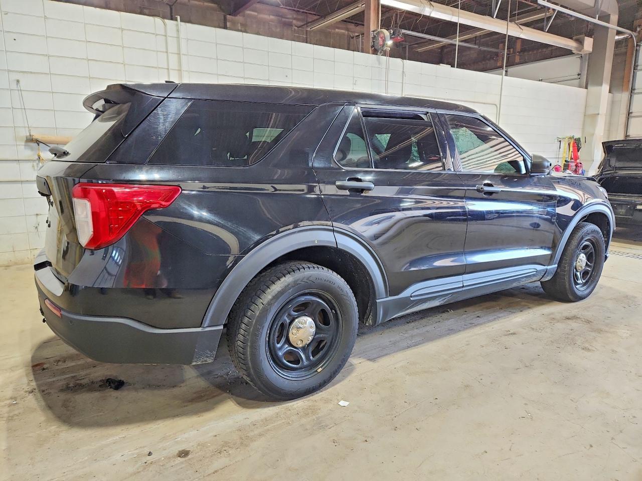 2020 Ford Explorer Police Interceptor - Фото 3