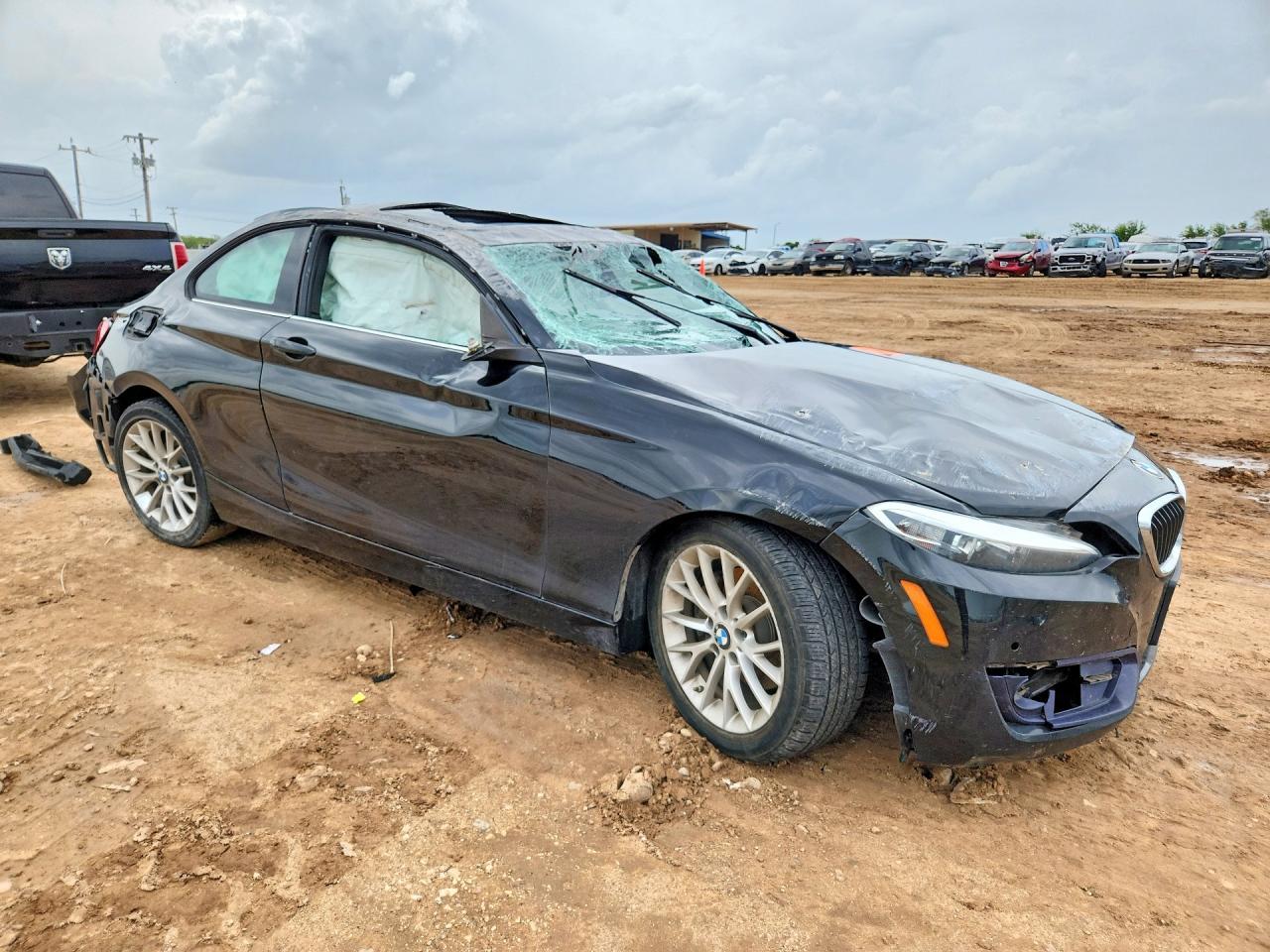 2016 BMW 228 I Sulev - Image 4