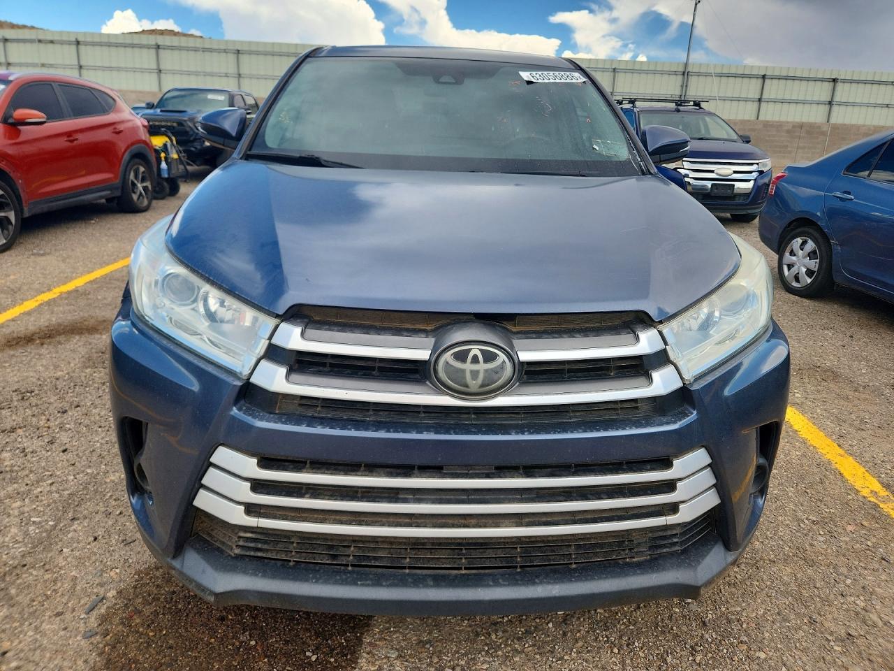 2019 Toyota Highlander Le - Фото 5
