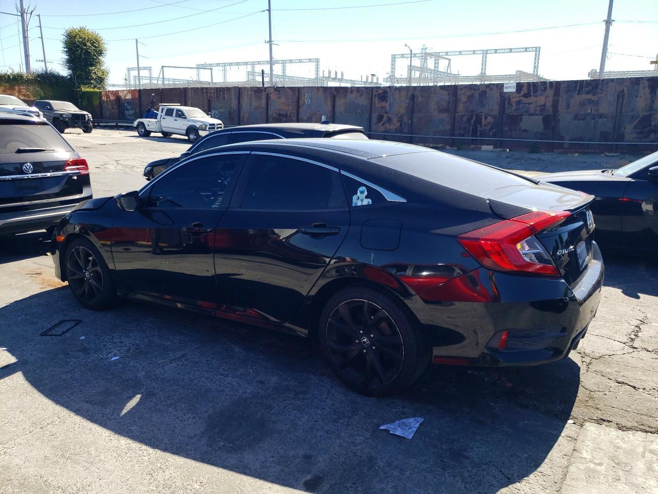 2020 Honda Civic Sport - Фото 2