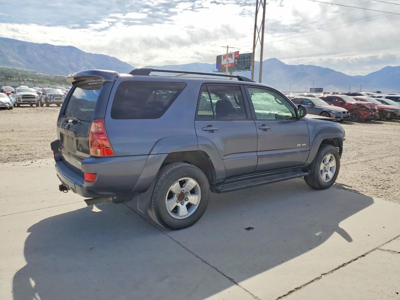2005 Toyota 4Runner Sr5 - Фото 3