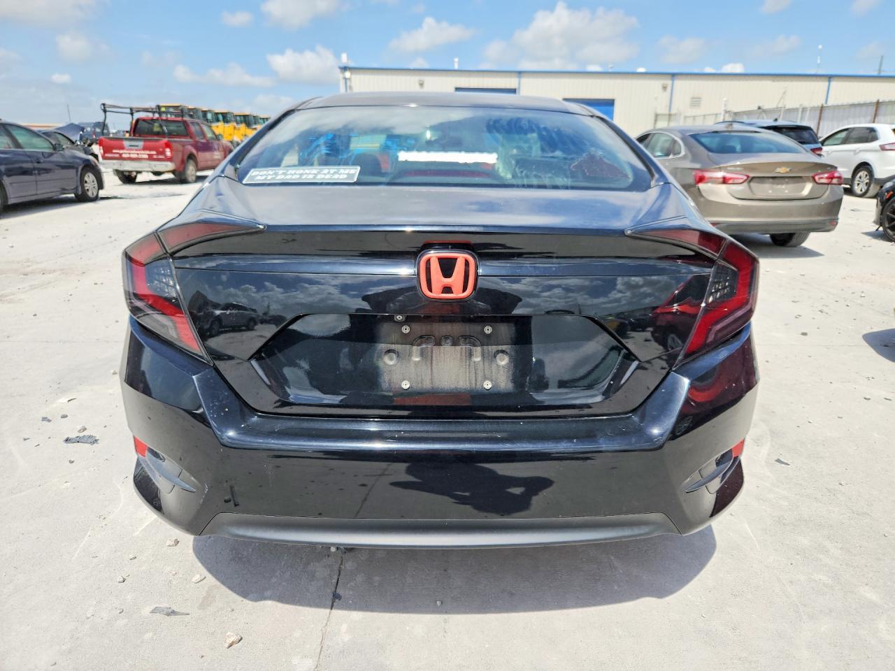 2017 Honda Civic Lx - Image 6