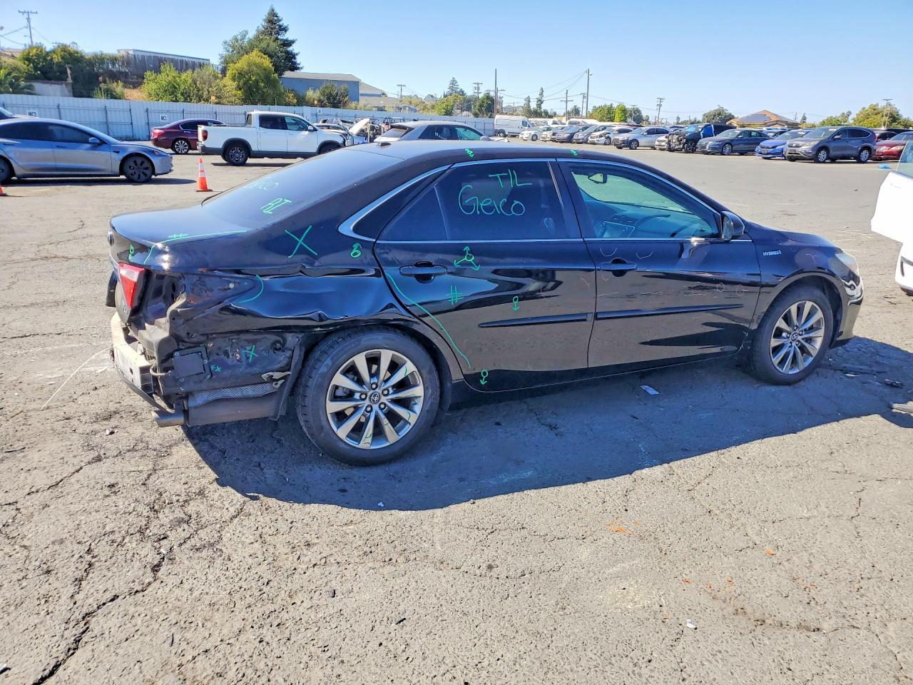 2017 Toyota Camry Hybrid Xle - Фото 3