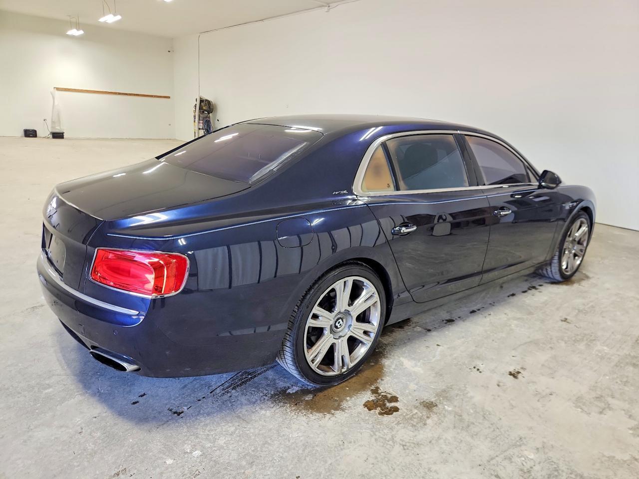 2014 Bentley Flying Spur - Фото 3