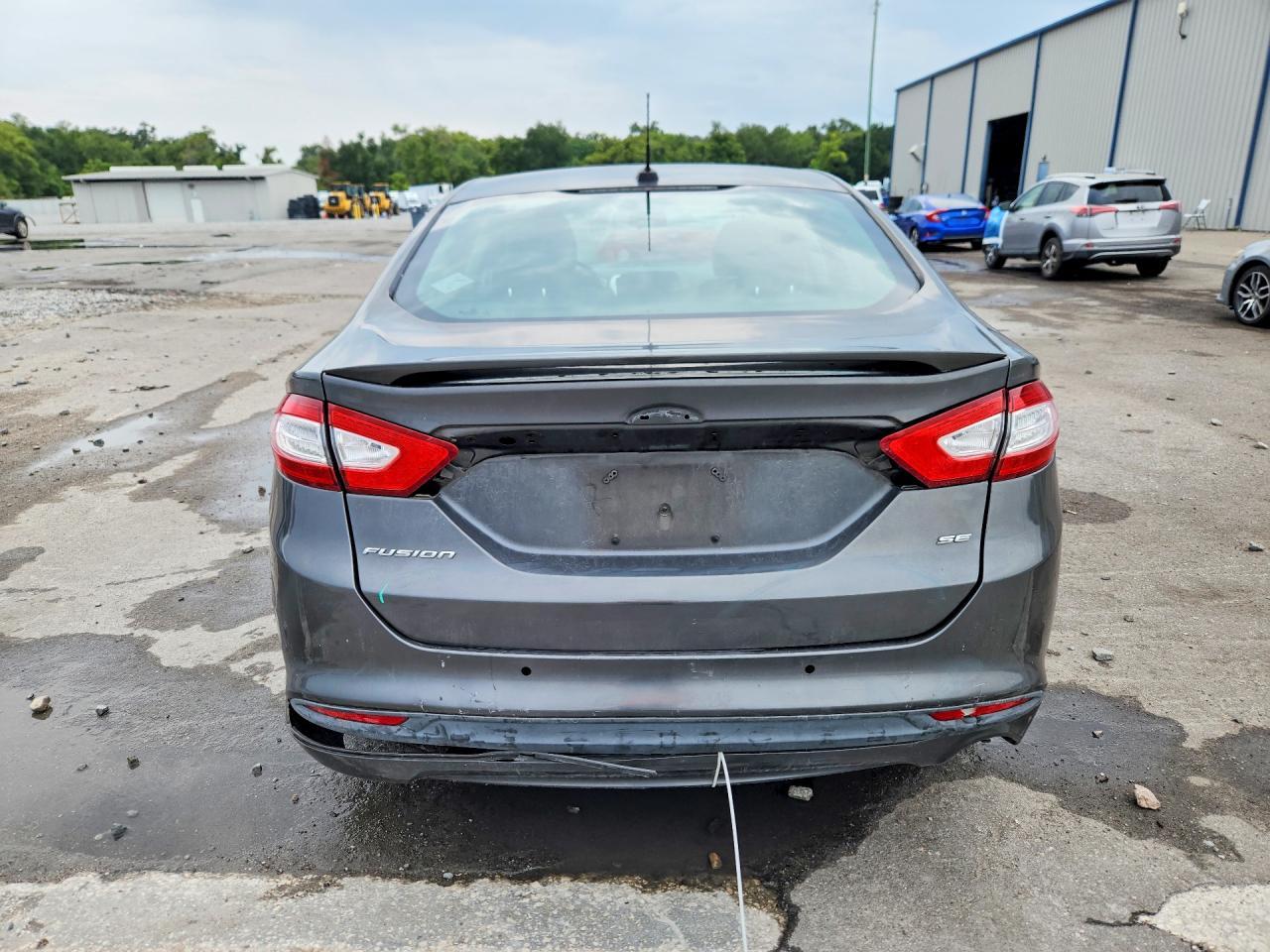 2016 Ford Fusion Se - Фото 6