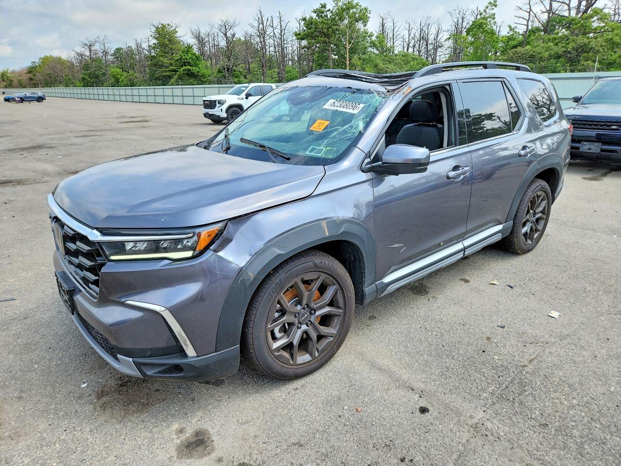 2025 Honda Pilot Touring