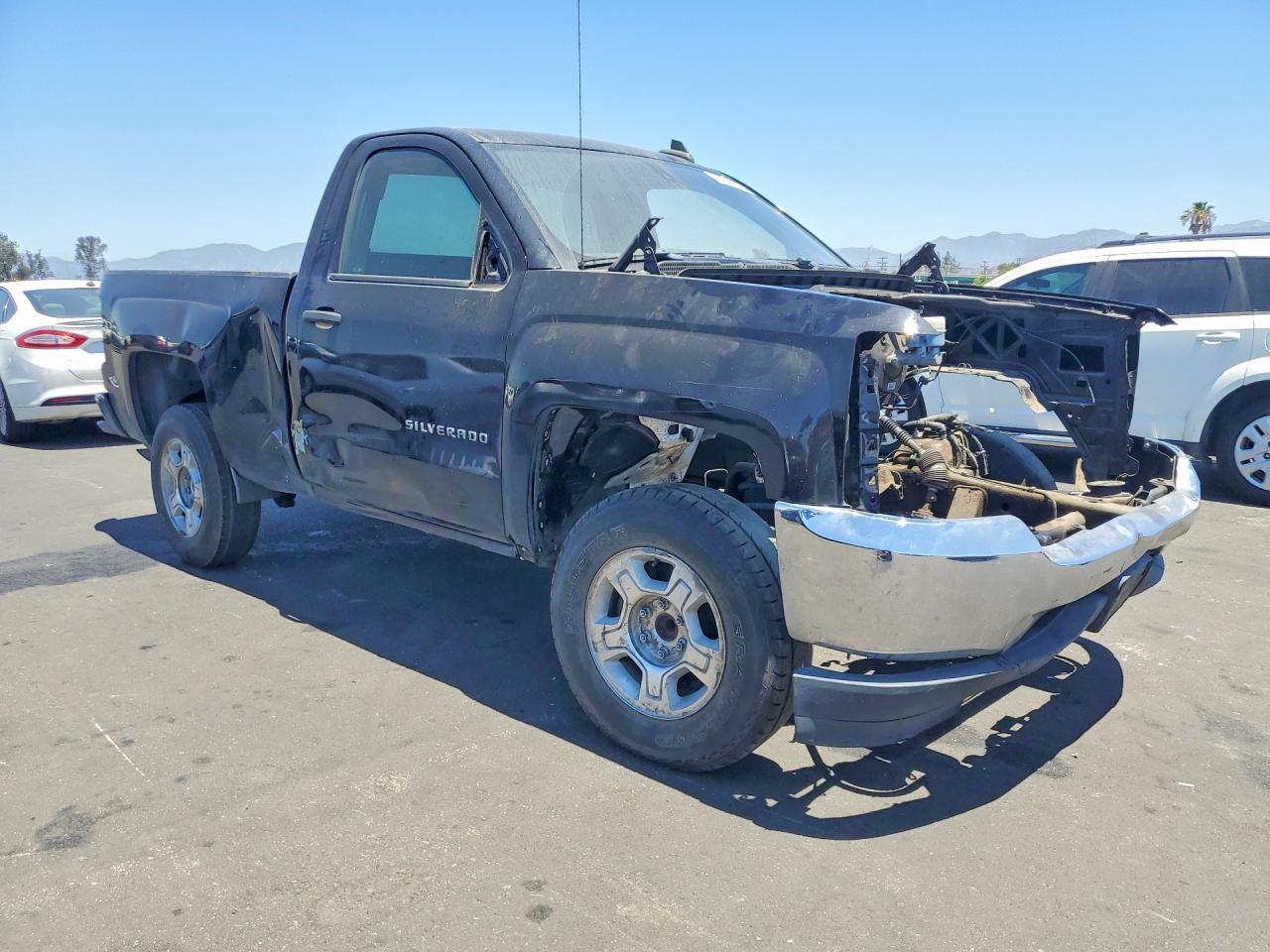 2018 Chevrolet Silverado C1500 - Image 4