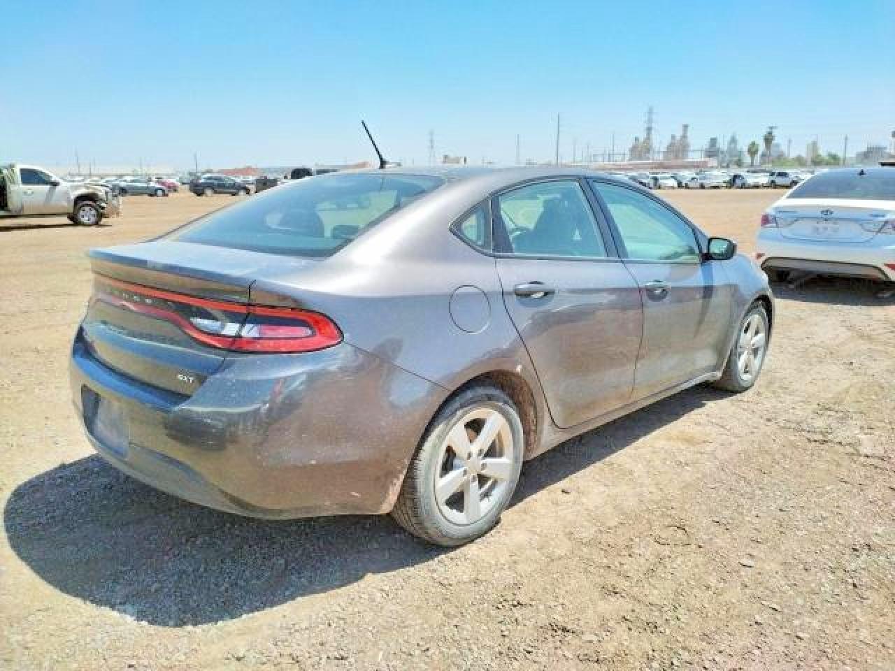 2016 Dodge Dart Sxt - Image 4