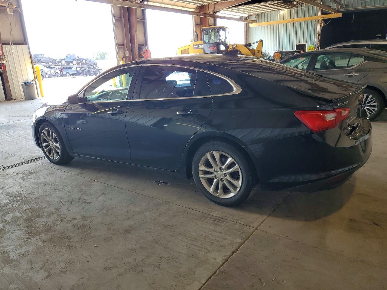 2016 Chevrolet Malibu Lt - Image 2