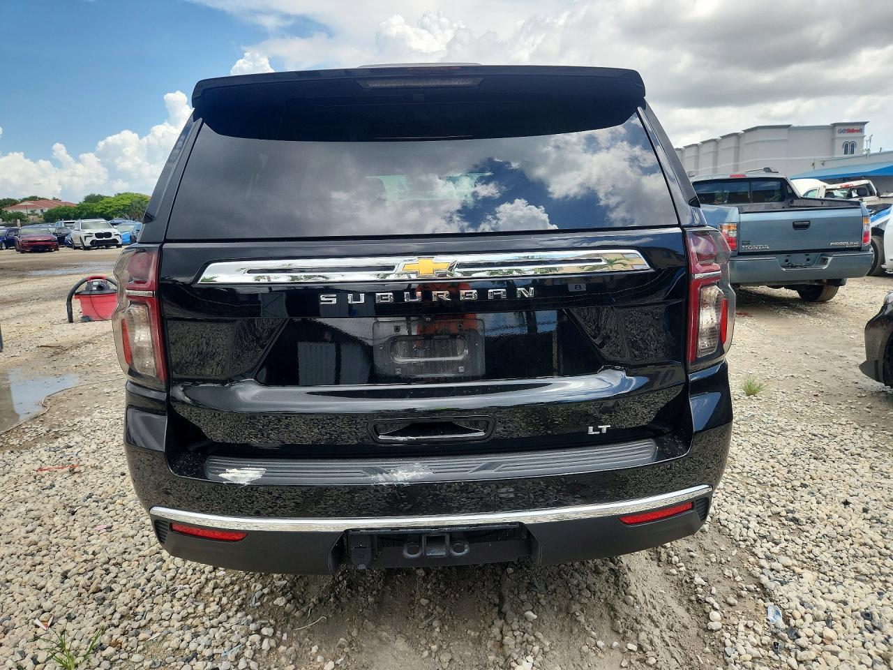 2023 Chevrolet Suburban C1500 Lt - Image 6