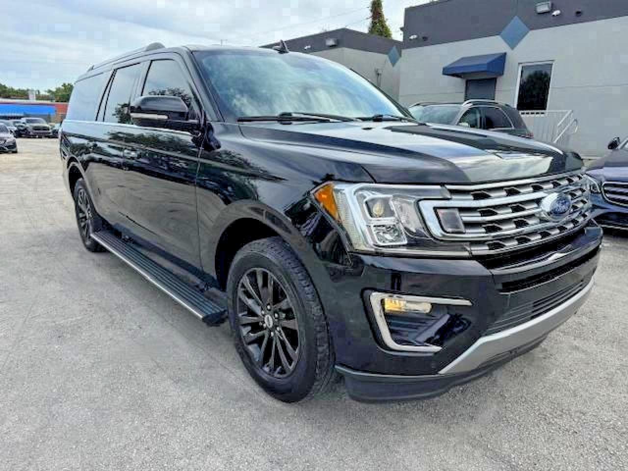 2019 Ford Expedition Max Limited - Image 4