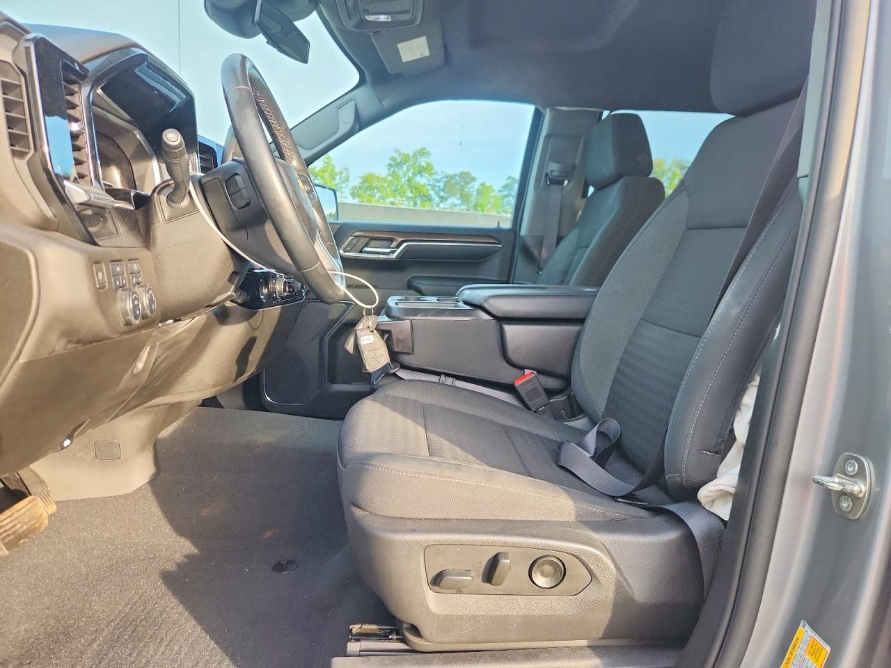 2023 Chevrolet Silverado K1500 Lt-L - Image 7