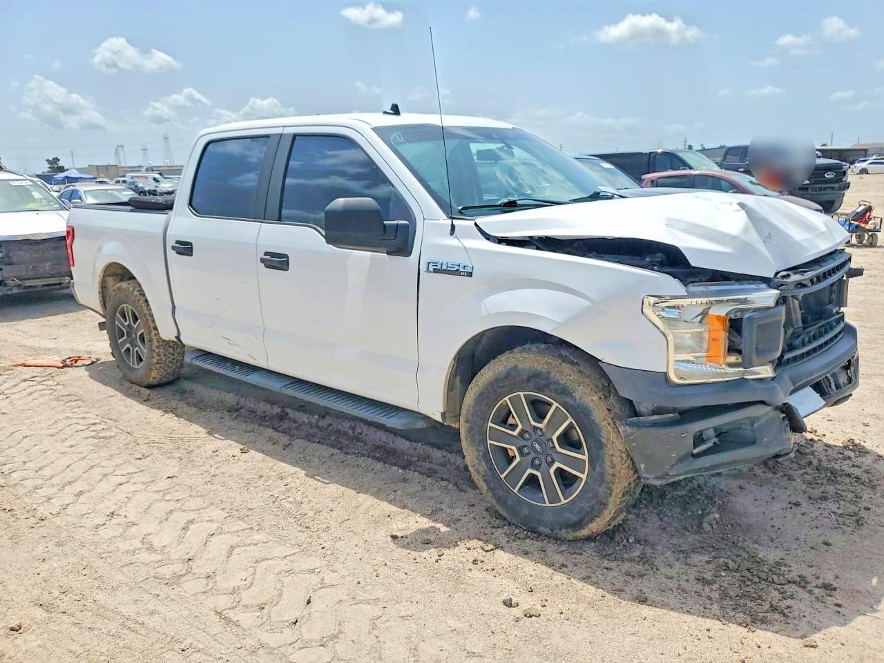 2020 Ford F150 - Image 4