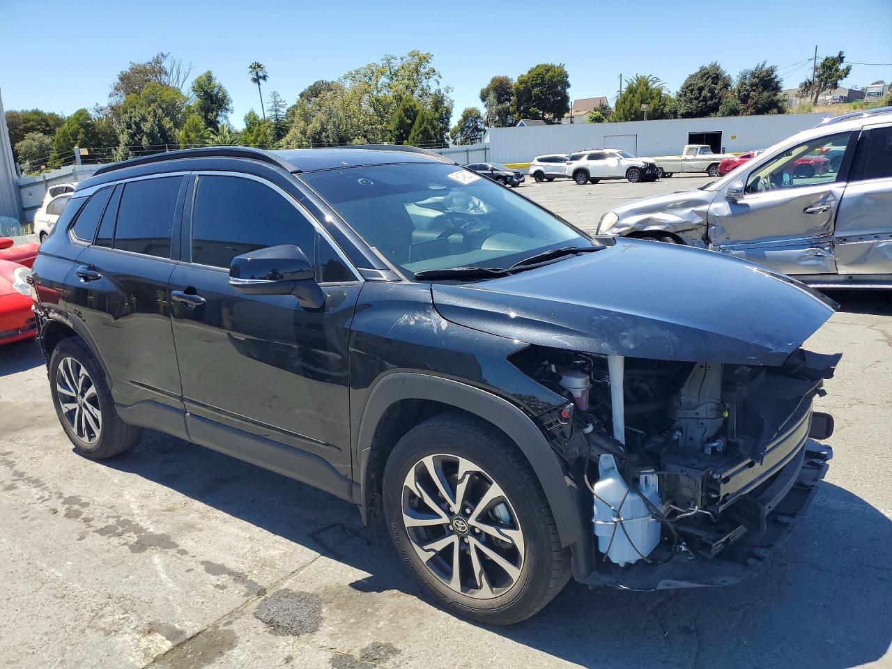 2024 Toyota Corolla Cross Xle - Фото 4