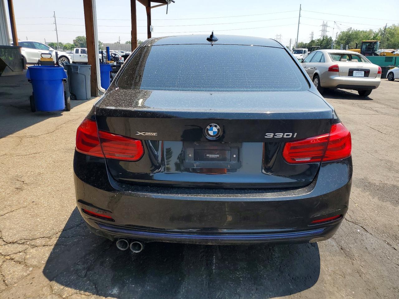 2018 BMW 330 Xi - Фото 6