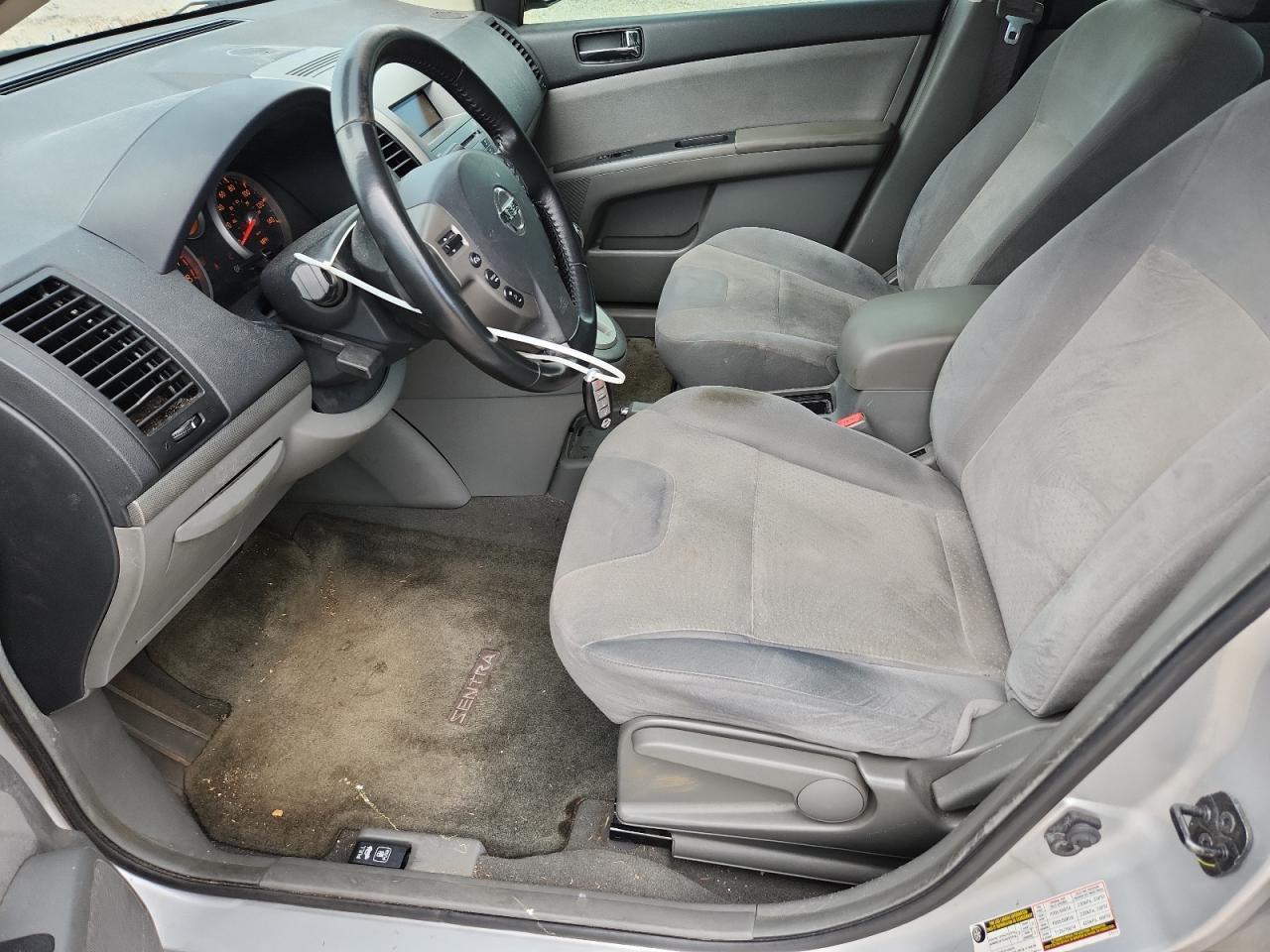 2009 Nissan Sentra - Фото 7