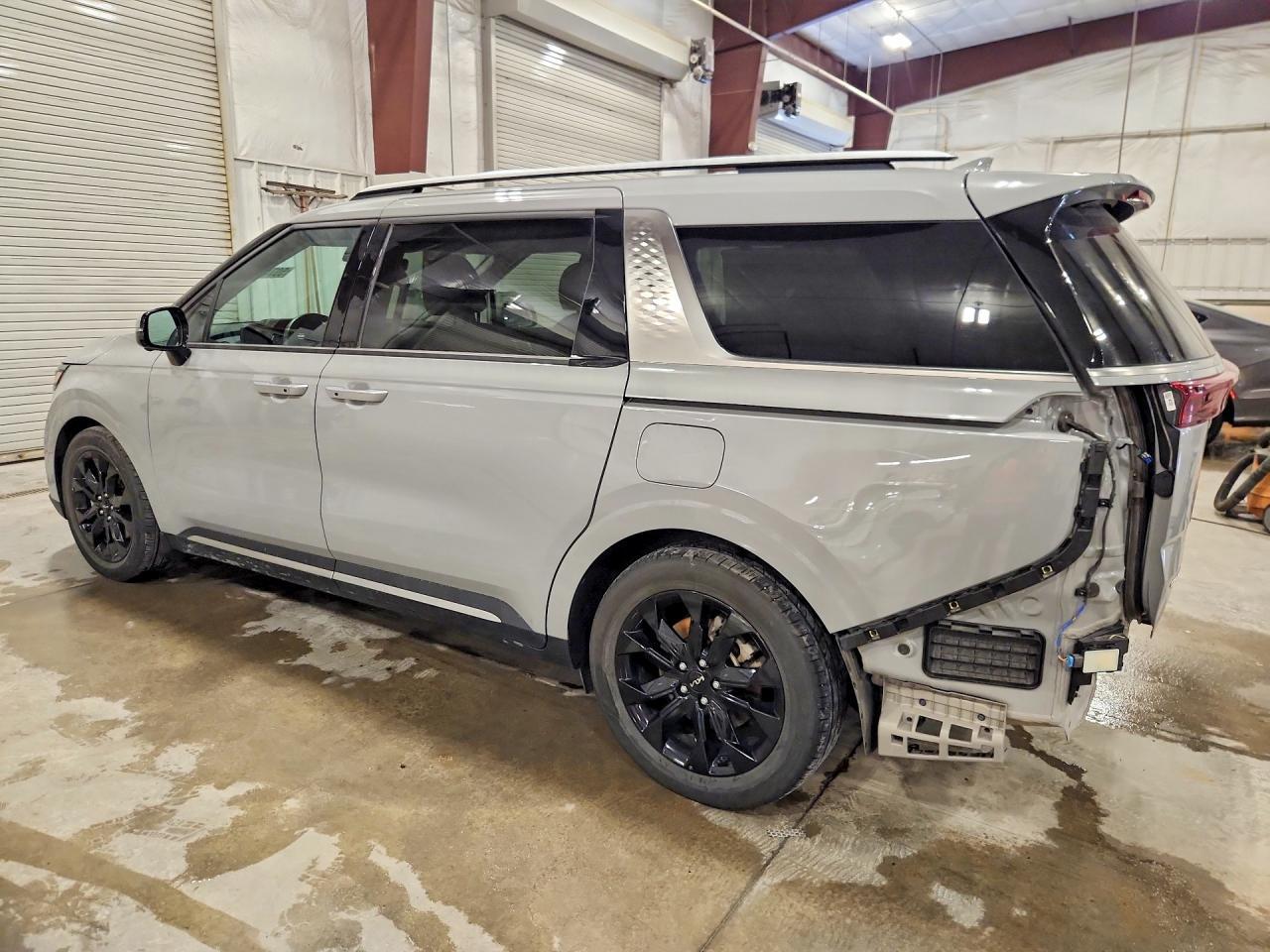 2024 Kia Carnival Sx Prestige - Фото 2