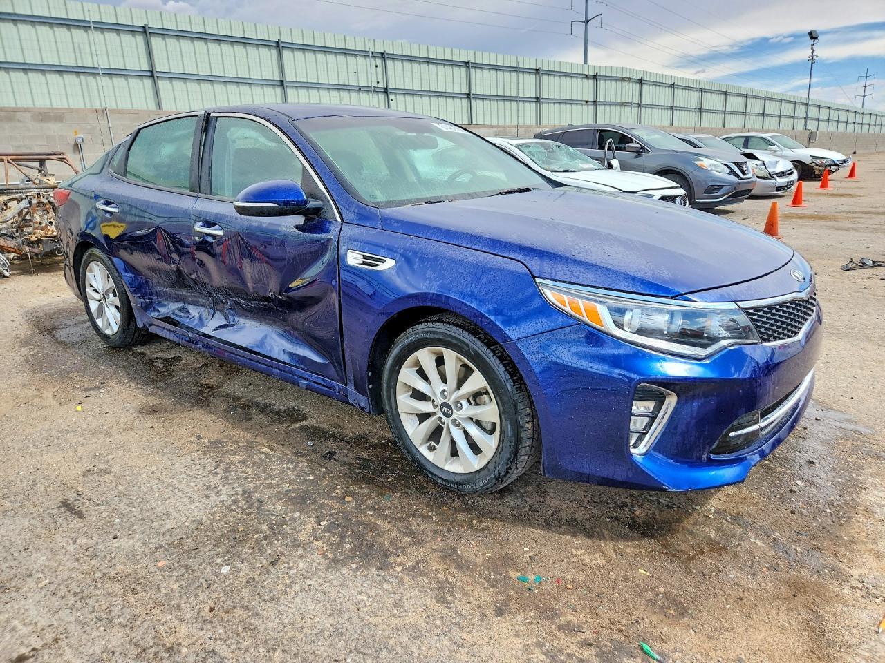 2018 Kia Optima S - Image 4
