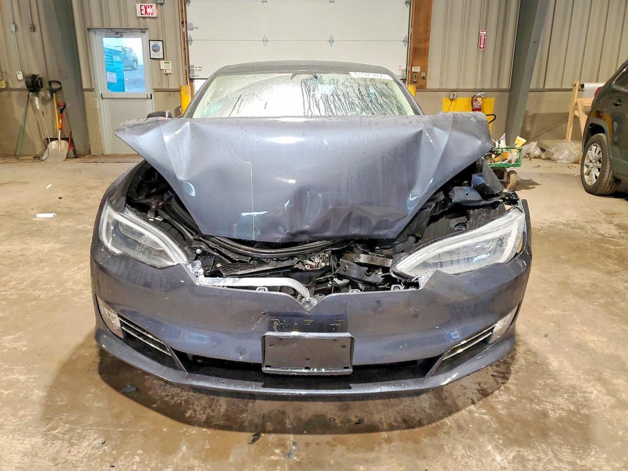 2017 Tesla Model S - Image 5