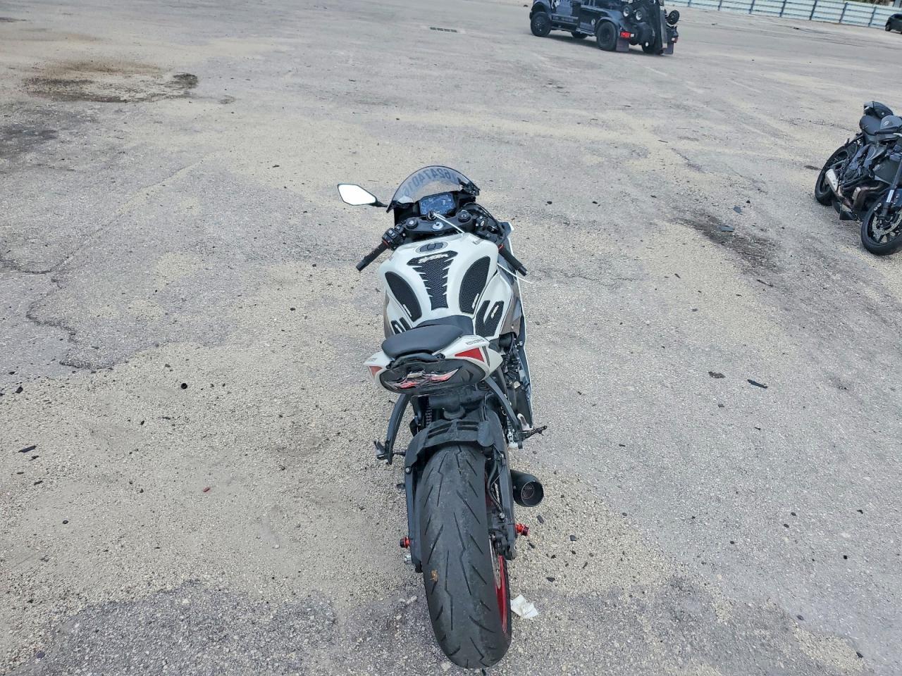2025 Kawasaki Zx636 K - Image 6