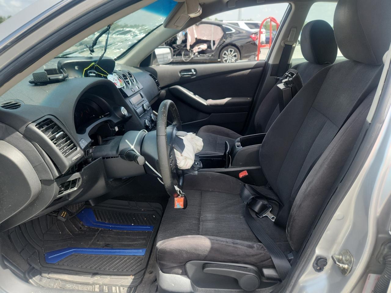 2012 Nissan Altima 2.5 - Image 7