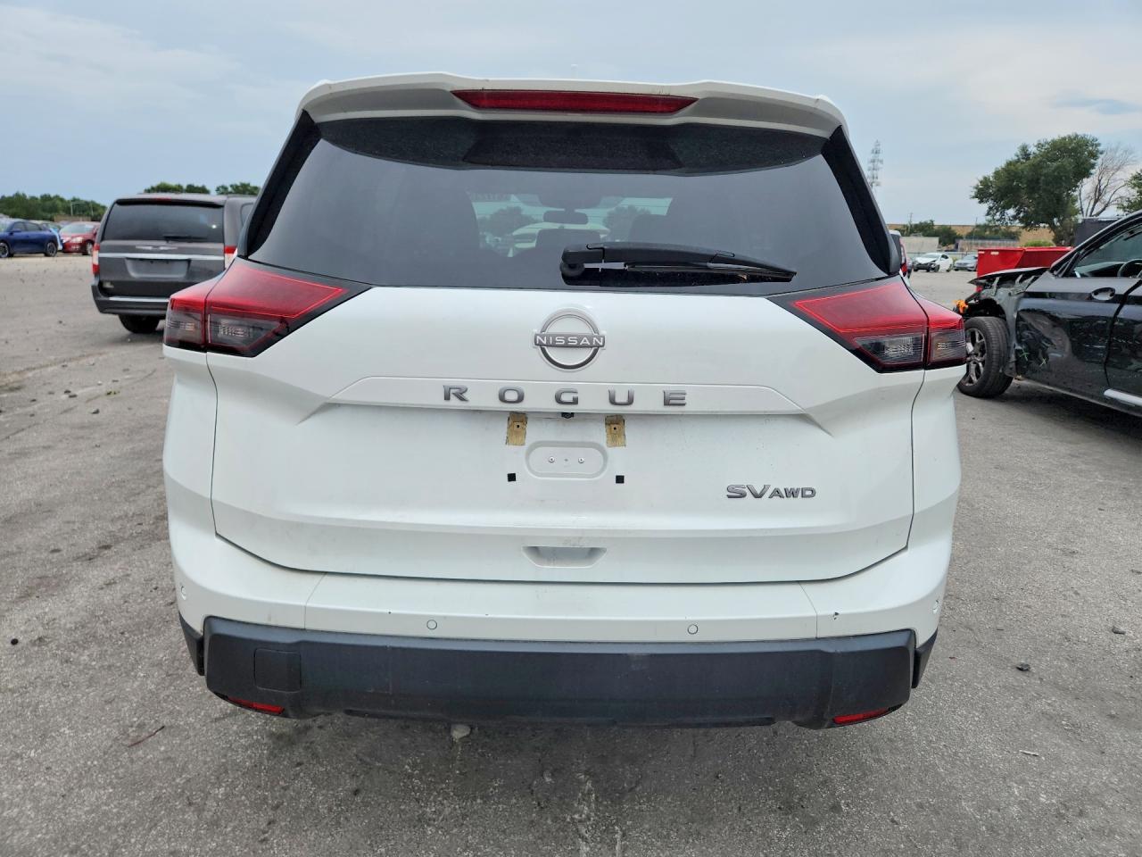 2024 Nissan Rogue Sv - Фото 6