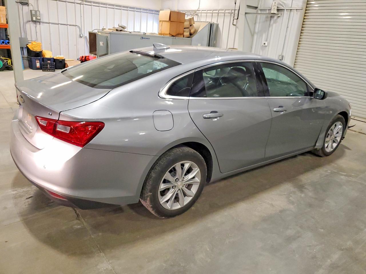 2025 Chevrolet Malibu Lt - Фото 3