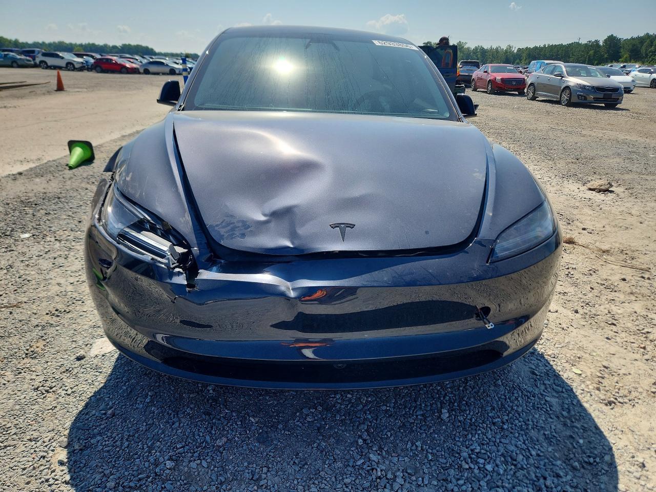 2026 Tesla Model 3 - Image 5