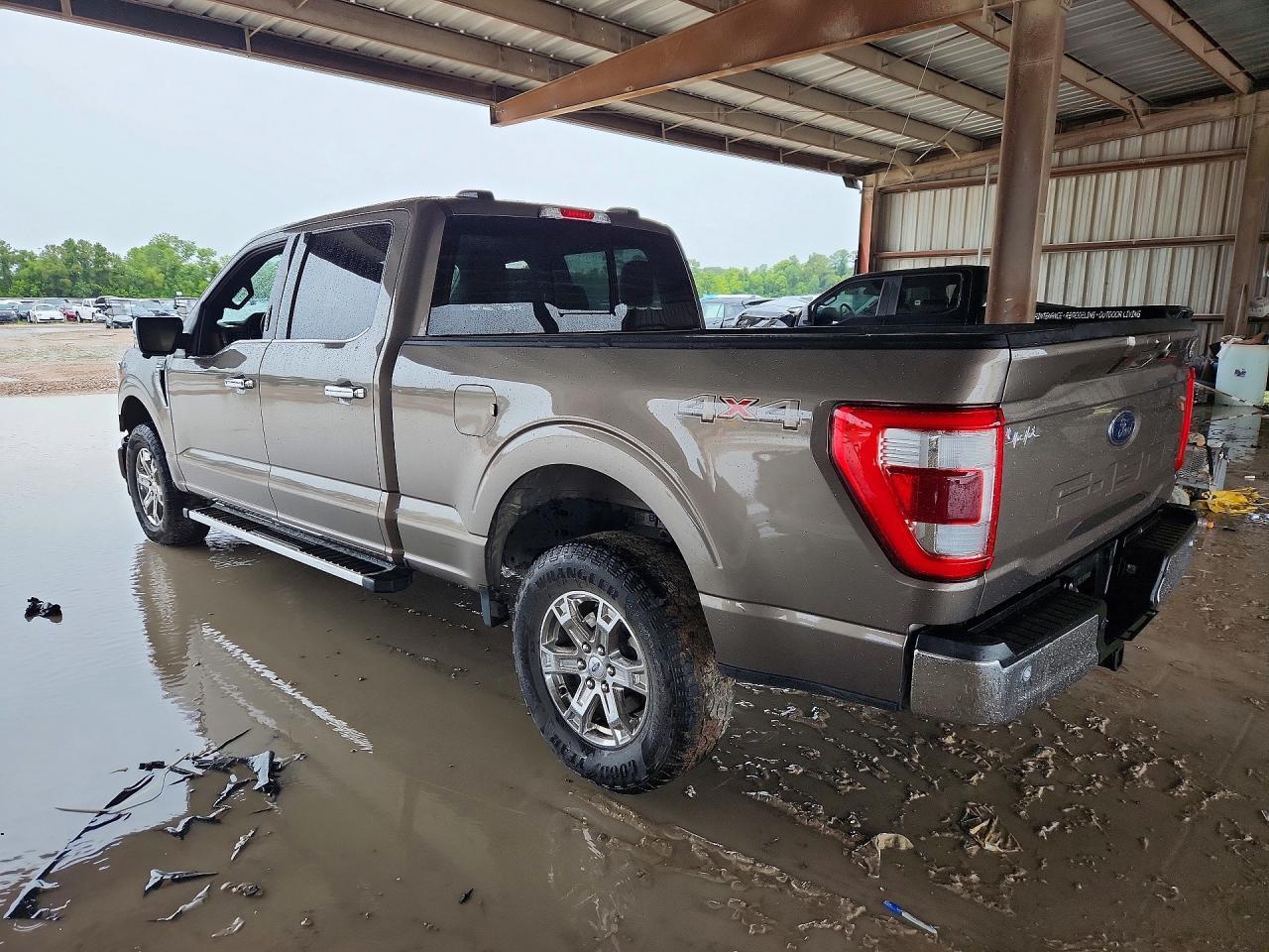 2023 Ford F150 Supercrew - Фото 2