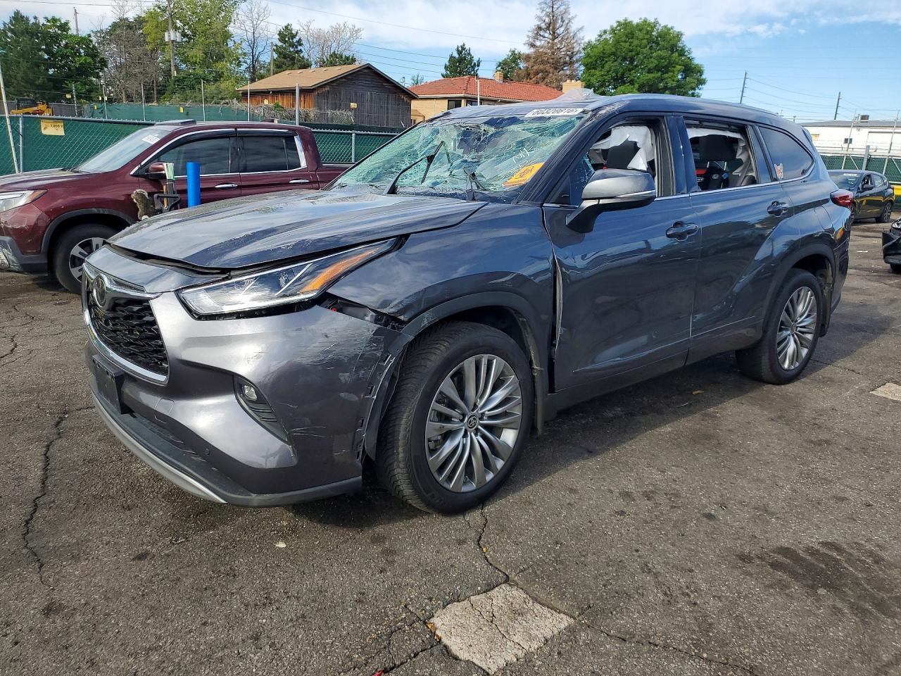 2021 Toyota Highlander Platinum