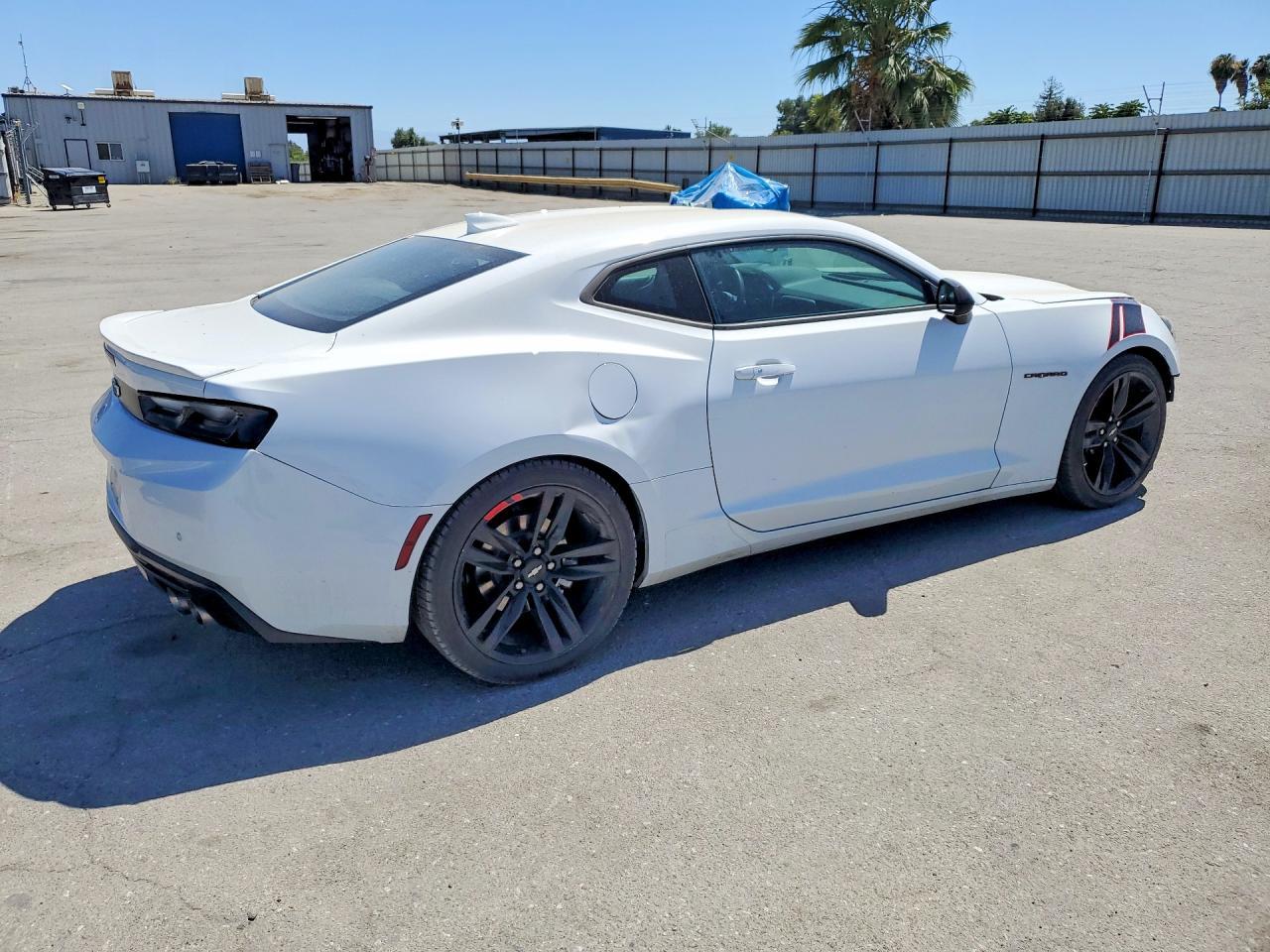 2017 Chevrolet Camaro Lt - Фото 3