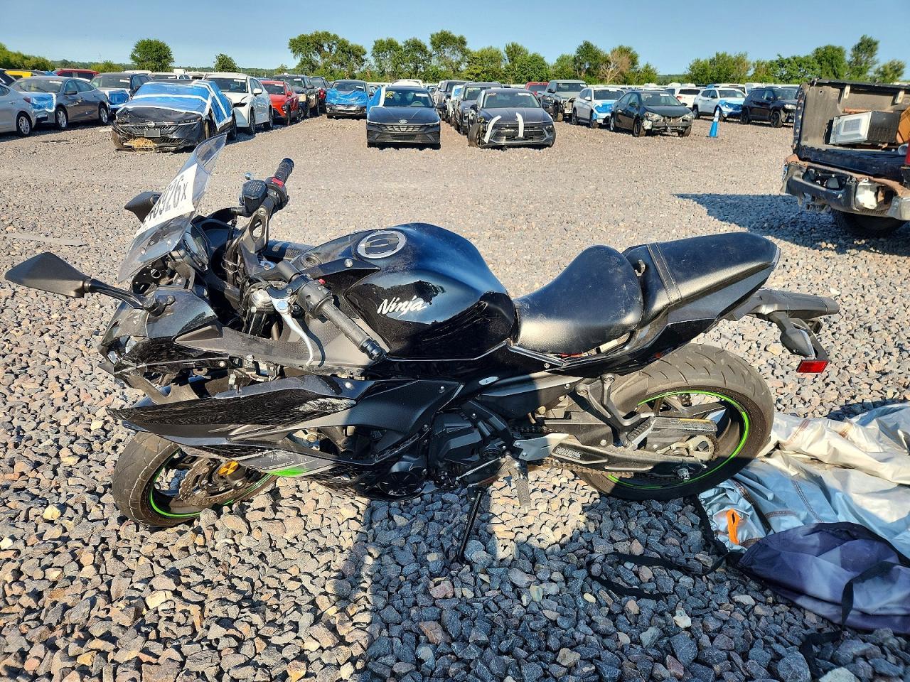 2019 Kawasaki Ex650 F - Фото 3