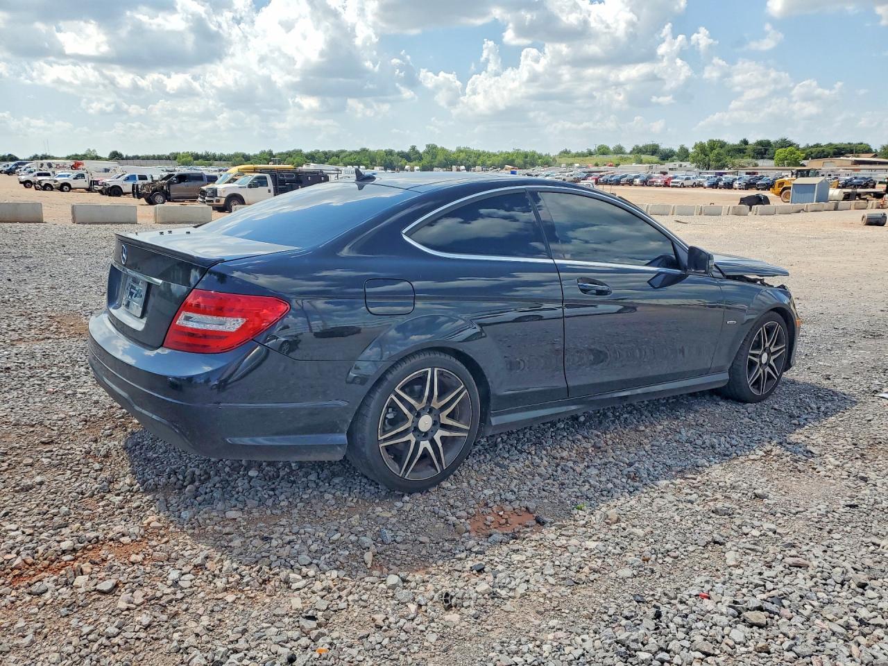 2013 Mercedes-Benz C 250 - Image 3