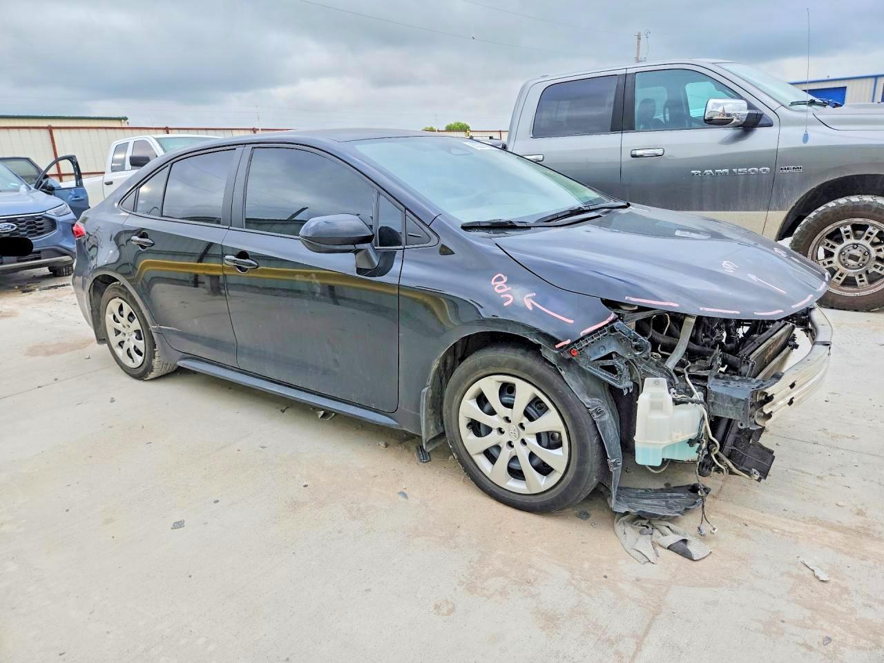 2025 Toyota Corolla Le - Фото 4