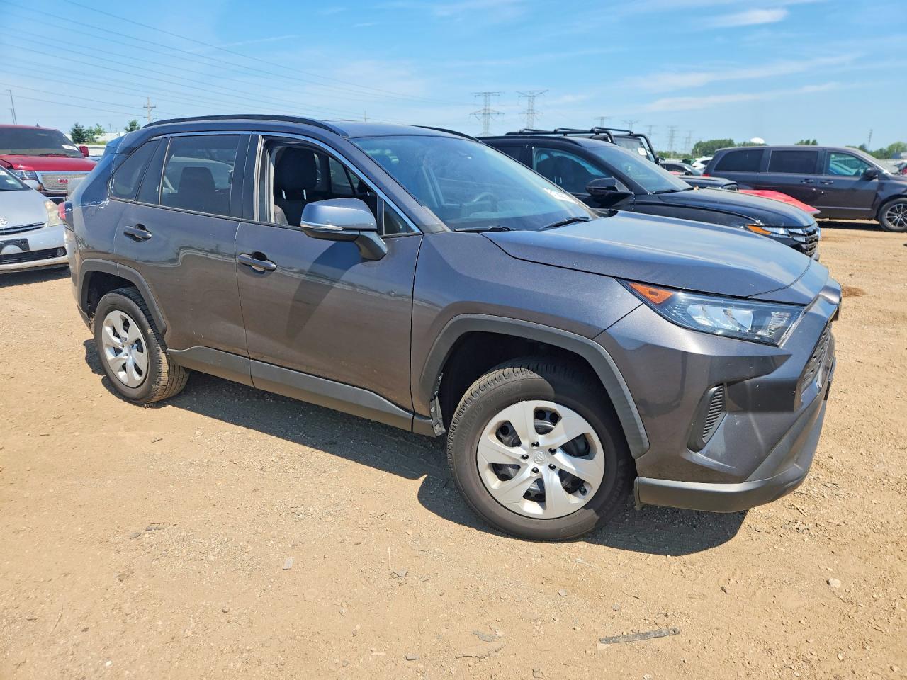 2020 Toyota Rav4 Le - Image 4