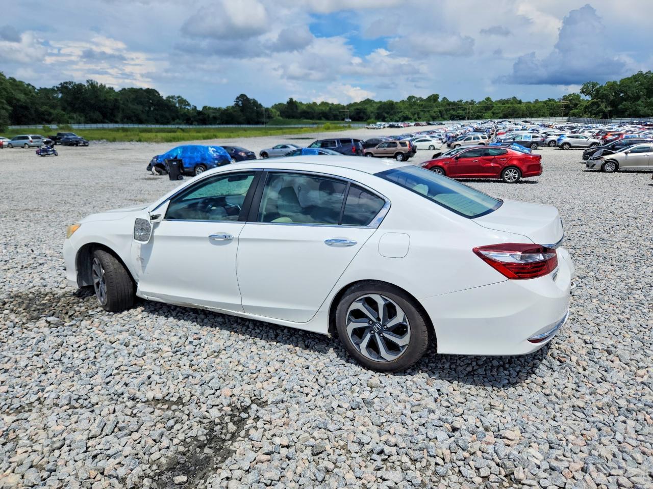 2016 Honda Accord Ex - Image 2