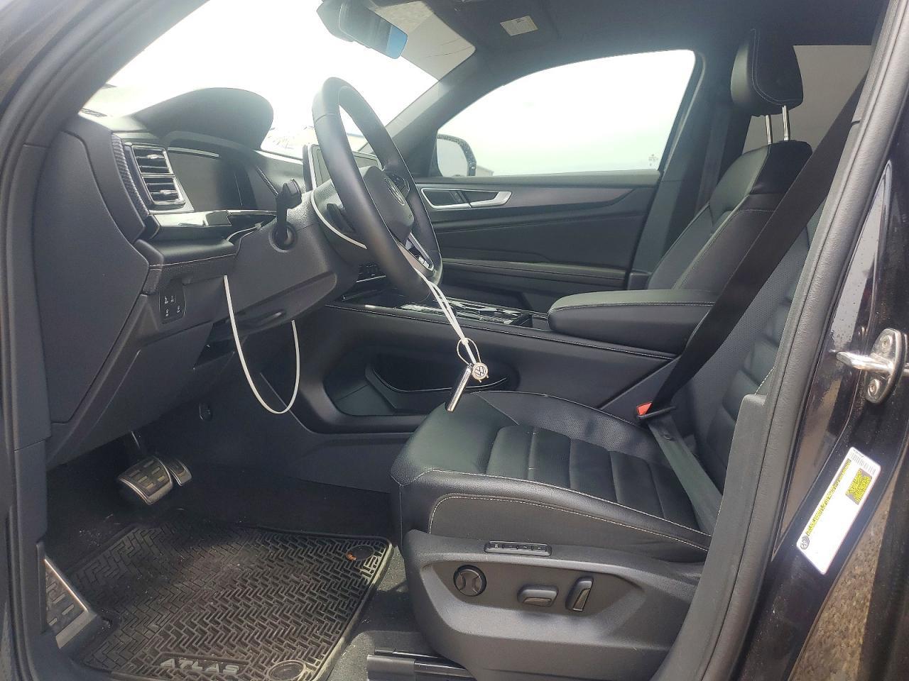 2024 Volkswagen Atlas Cross Sport Sel R-Line - Фото 7