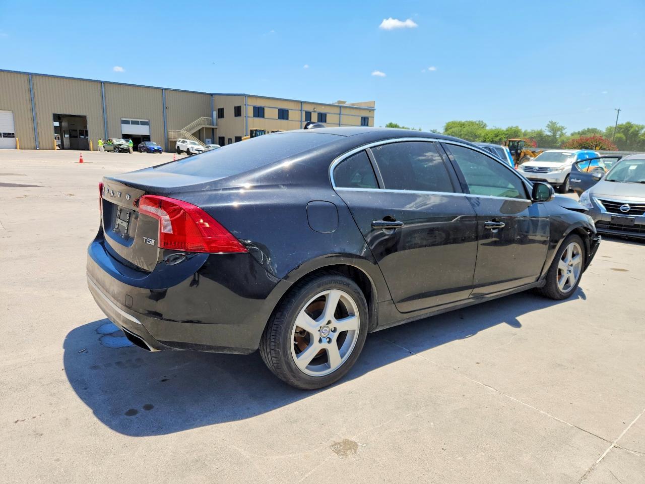 2016 Volvo S60 Premier - Image 3