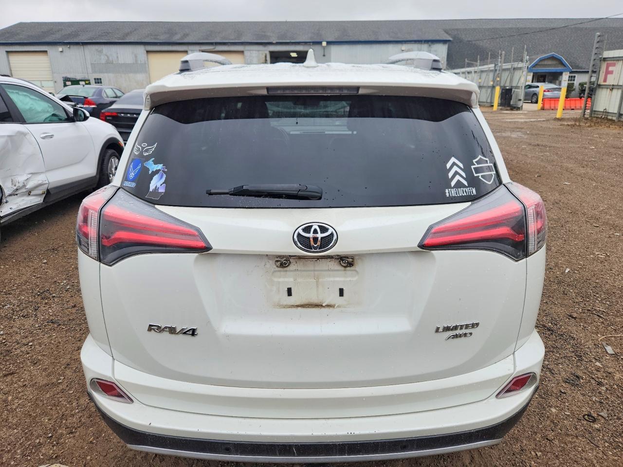 2016 Toyota Rav4 Limited - Image 6