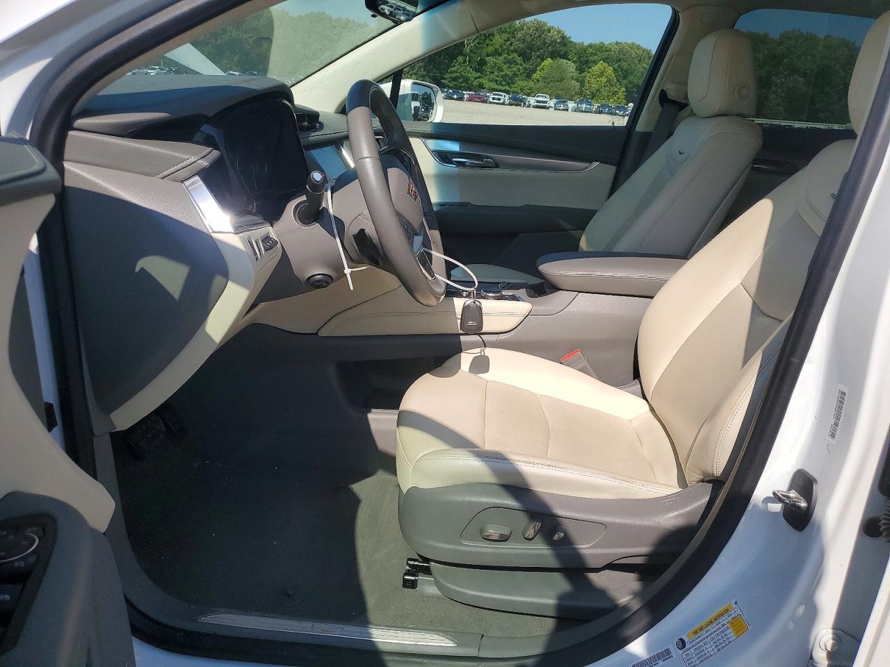2020 Cadillac Xt5 Premium Luxury - Image 7