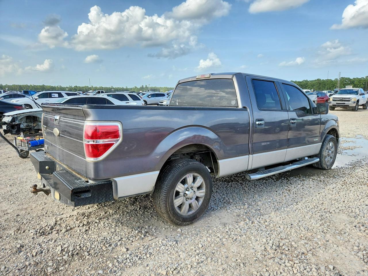 2011 Ford F150 Supercrew - Image 3