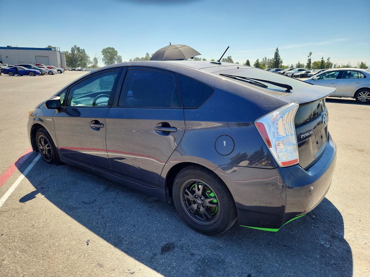 2011 Toyota Prius Two - Фото 2