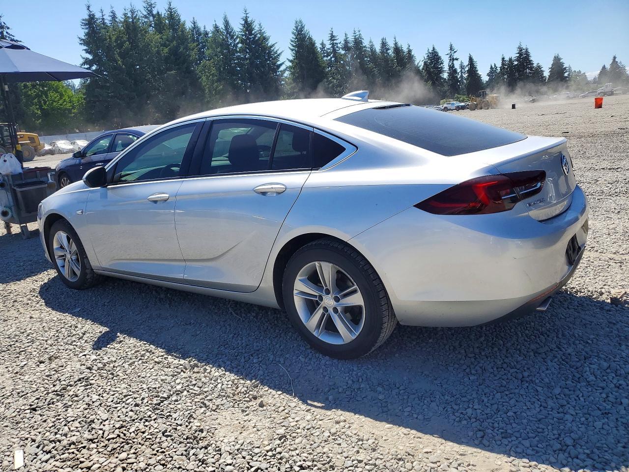 2018 Buick Regal Preferred - Image 2