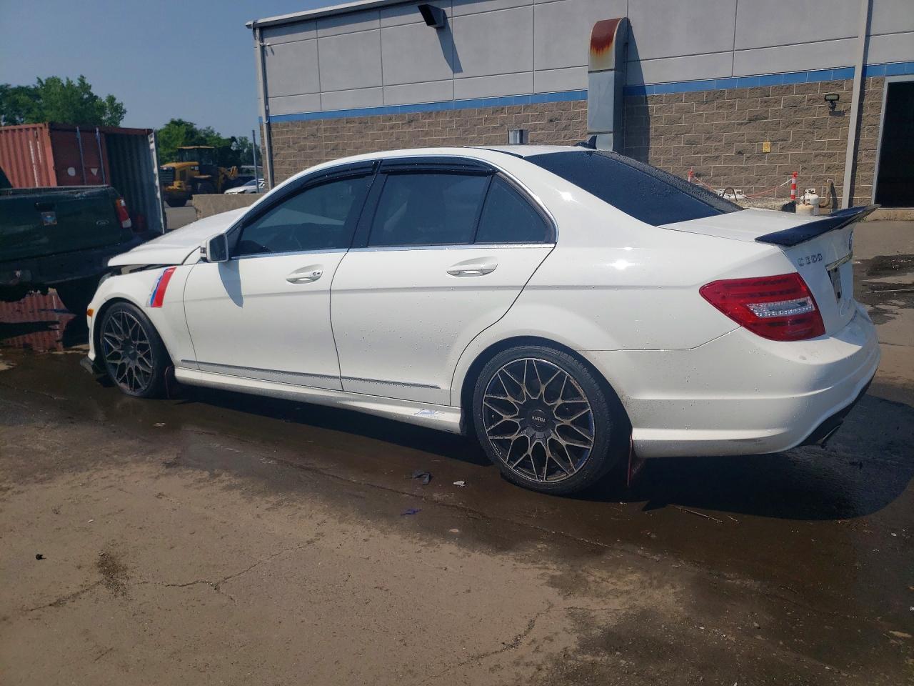 2013 Mercedes-Benz C 300 4Matic - Фото 2