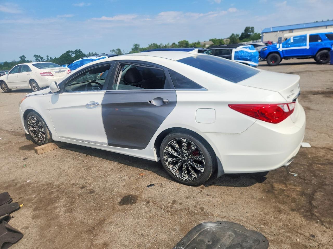 2011 Hyundai Sonata Se - Фото 2
