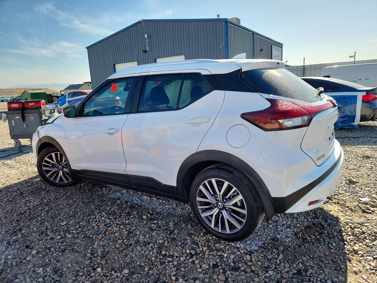2021 Nissan Kicks Sv - Image 2
